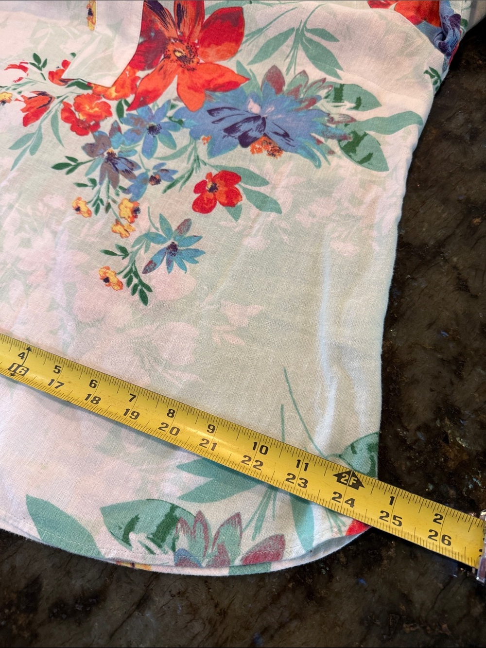 Van Heusen Women’s Linen Blend Blouse, Size Large. - Picture 5 of 7